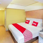Oyo 298 El Majestic